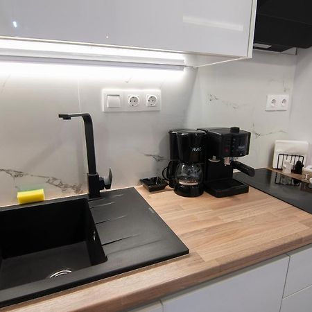 Апартаменты Cozy Modern Studiο _ Near The Center Of Афины Экстерьер фото